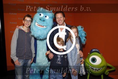 Amsterdam 29 mei 2013
25 jaar Pixar in EXPO Amsterdam. Michiel Mol met kinderen Myrthe Paul en Pieter
Peter Smulders bv