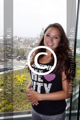 Amsterdam 30 mei 2013
Mom\'s moment in het Hilton Tree hotel.
Nicky v d Kuyp
Peter Smulders bv