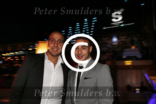 Istanbul 21 mei 2013
Presentatie nieuw sieradenlijn Yolanthe Cabau van Yolanthe Sneijder Cabau in het meest populaire restaurant / club Reina van Istanbul. Wesley Sneijder was trots als een pauw. Nordin Amrabat met een vriend
Peter Smulders bv