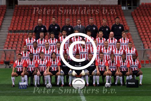 Eindhoven 5 Augustus 2002 Voorstelling PSV Seizoen 2002/2003
Achterste rij v.l.n.r.: Mart v d Heuvel-Luc v Agt-Fred Rutten-Frank Arnesen-Guus Hiddink-Erwin Koeman en Joop Hiele.Derde rij v.l.n.r: Ramzi-Dennis Rommedahl-Kezman-Mark v Bommel-Arnold Bruggink-Klaas Jan Huntelaar-Arjen Robben-Kasper Bogelund--Johann Vogel. Twee rij v.l.n.r.: Marquinho-Michael Lamey-Jurgen Dirkx-Gakhokidze-Ernest Faber-Jan Vennegoor of Hesselink-Remco v d Schaaf-Kevin Hofland-Leon Hese-Wilfred Bouma.Eerste rij v.l.n.r.: Jan Heintze-Addo-Lindsay WilsonJohn de Jong-Courtinho-Ronald Waterreus-Jelle ten Rouwelaar-Andre Ooijer-Theo Lucius-Claudio-Leandro

PETER SMULDERS BV