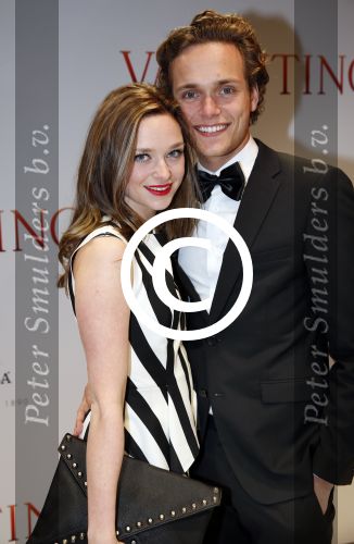Amsterdam 18 maart 2013
Premiere Valentino in Tuschinski met in de hoofdrollen Najib Amhali Elise Schaap Johnny de Mol en Yolanthe Sneijder Cabau. Pip Pellens en Pim Wessels
Peter Smulders bv