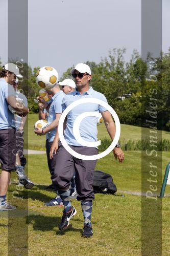 Spaarnwoude 6 juni 2013
Life after football  organiseert een golfvoetbal event op golfbaan spaarnwoude. Ronald de Boer
Peter Smulders bv