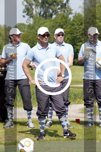 Spaarnwoude 6 juni 2013
Life after football  organiseert een golfvoetbal event op golfbaan spaarnwoude. Ronald de Boer
Peter Smulders bv
