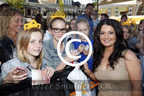 Purmerend 4 juni 2013
Tros Muziekfeest en sterren.nl awards op de markt in Purmerend. Sieneke
Peter Smulders bv