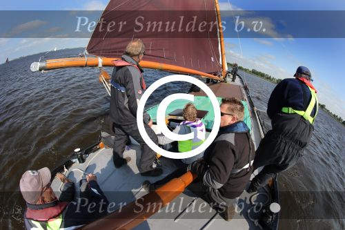 Heeg 8 Juni 2013 Heegermeer, Wedstrijd Skutsjezeilen
Foto Peter  Smulders BV