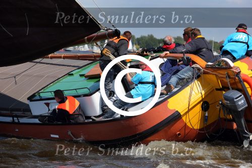 Heeg 8 Juni 2013 Heegermeer, Wedstrijd Skutsjezeilen
Foto Peter  Smulders BV
