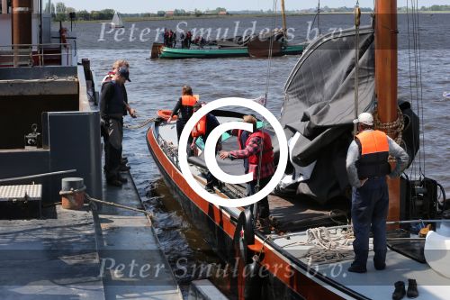 Heeg, 8 Juni 2013 Skutjezeilen op het Heegermeer

Foto Peter Smulders BV
