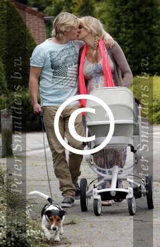 Losser 12 juni 2013
Thomas Berge en Myrthe Mylius met hun pas geboren zoontje Jack.
Peter Smulders bv