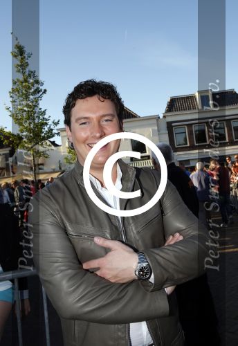 Purmerend 4 juni 2013
Tros Muziekfeest en sterren.nl awards op de markt in Purmerend. Tino Martin 
Peter Smulders bv