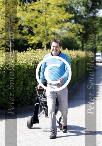 Almere 27 mei 2013
Golfdag energy4all op de goolfbaan van almere hout. Toine v Peperstraten
Peter Smulders bv