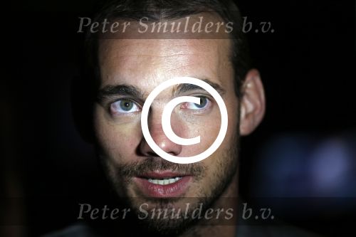Istanbul 21 mei 2013
Presentatie nieuw sieradenlijn Yolanthe Cabau van Yolanthe Sneijder Cabau in het meest populaire restaurant / club Reina van Istanbul. Wesley Sneijder was trots als een pauw.
Peter Smulders bv