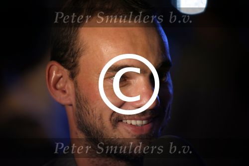 Istanbul 21 mei 2013
Presentatie nieuw sieradenlijn Yolanthe Cabau van Yolanthe Sneijder Cabau in het meest populaire restaurant / club Reina van Istanbul. Wesley Sneijder was trots als een pauw.
Peter Smulders bv
