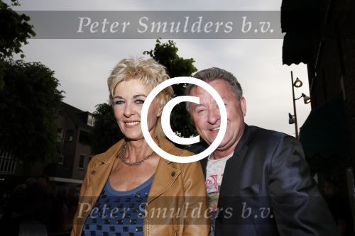 Uden 18 juni 2013
Tros Muziek feest op de markt in Uden. jan Keizer en Annie Schilder
Peter Smulders bv