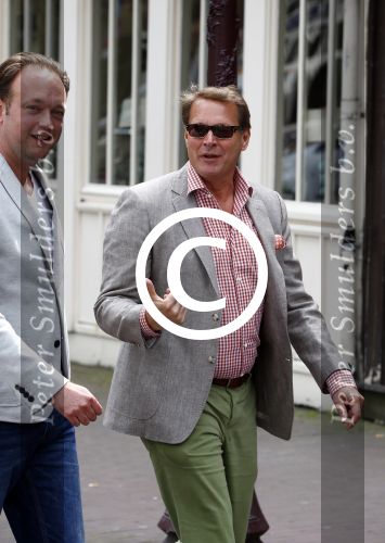 Amsterdam 3 juni 2014
Presentatie cast Dorus met oa Henk Poort
Johnny Kraaijkamp
Diederick Ensink
Barbera van der Kaay
Lois van de Ven
Marco Braam
Albert Verlindeï¿½