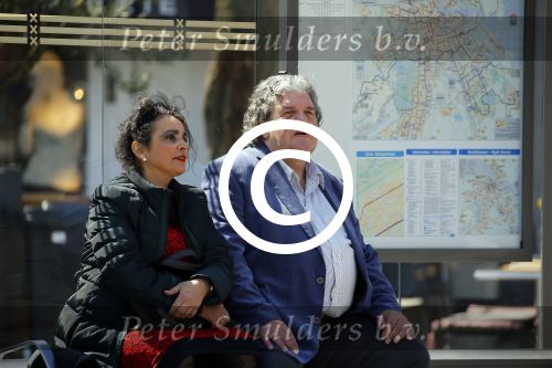 Amsterdam 21 mei 2015  
Schrijver A.F.T. v d Heijden of Adri v d Heijden met zijn vrouw wachtend op de tram.