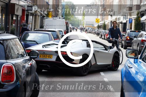 Amsterdam 27 mei 2015  
Afrojack met (een) vriendin in zijn Lambirghini Aventador op de pc hooftstraat en daarna op andere plekken in zuid. Ze zijn gaan shoppen in Louis Vuitton