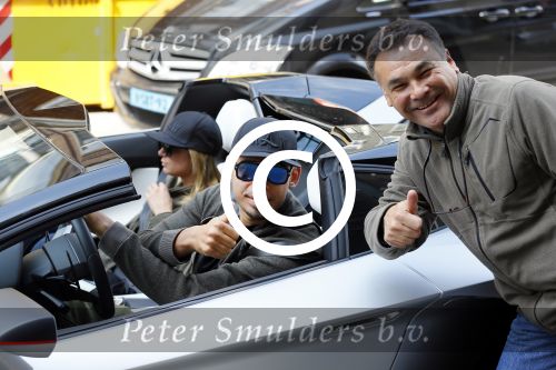 Amsterdam 27 mei 2015  
Afrojack met (een) vriendin in zijn Lambirghini Aventador op de pc hooftstraat en daarna op andere plekken in zuid. Ze zijn gaan shoppen in Louis Vuitton