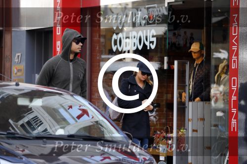 Amsterdam 27 mei 2015  
Afrojack met (een) vriendin in zijn Lambirghini Aventador op de pc hooftstraat en daarna op andere plekken in zuid. Ze zijn gaan shoppen in Louis Vuitton