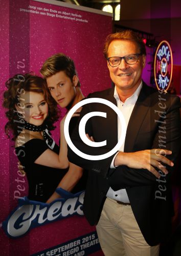 Amsterdam 8 mei 2015  
Albert Verlinde presenteert de cast van Grease met oaTim Douwsma , Vajen van den Bosch Rene v Kooten Tommie Christiaan en Mylene d\'Anjou.
De presentatie is bij de westergasfabriek.
