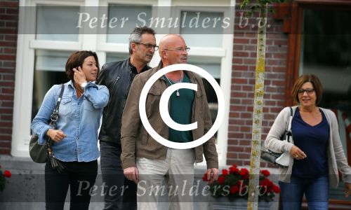 Amsterdam 17 mei 2015
Amanda Beekman en haar vriend Harrie Kolen gaan ijsje eten met Yasmijn Michelle en Achilles Krabbe en met Kees en Marja Beekman (ouders)