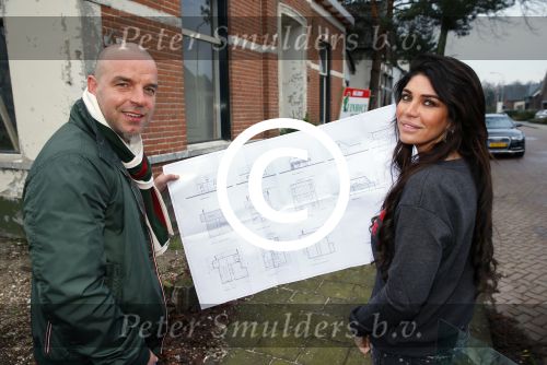 Apeldoorn 19 januari 2015
Melisa v d Meijde en Andy  v d Meijde in haar salon en bij hun nieuwe huis. Melisa heeft voortaan de sizero van tamara Elbaz.