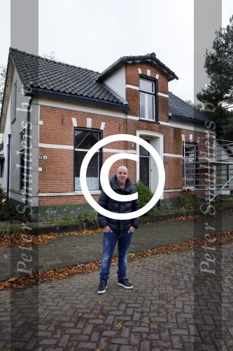 Apeldoorn 22 oktober 2014
Kapsalon en het nieuwe huis van Andy v d Meijde en Melisa vd Meijde wat helemaal verbouwd moet worden.