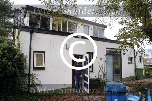 Apeldoorn 22 oktober 2014
Kapsalon en het nieuwe huis van Andy v d Meijde en Melisa vd Meijde wat helemaal verbouwd moet worden.
