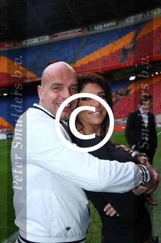 Amsterdam, 24 Februari 2014
Persprenetatie in de Arena van Andy v d Meijde en Melisa v d Meijde Schaufeli
voor hub reallifesoap op SBS dat begin maart 2014 begint.
Foto Peter Smulders BV