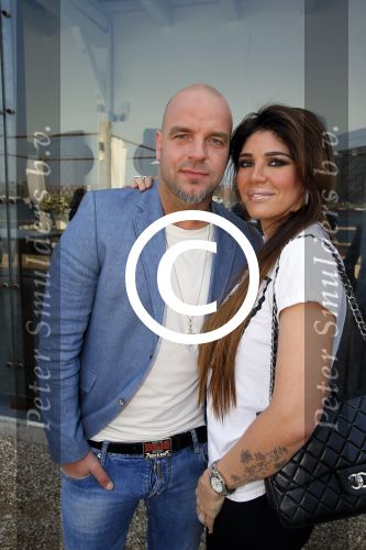 Amsterdam 27 maart 2014
Presentatie sterren springen van sbs6 met oa Andy v d Meijde, zijn vriendin Melisa v d Meijde