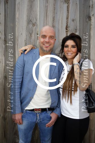 Amsterdam 27 maart 2014
Presentatie sterren springen van sbs6 met oa Andy v d Meijde, zijn vriendin Melisa v d Meijde