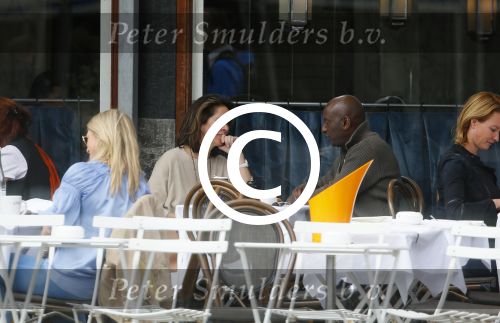 Amsterdam 22 mei 2015
Annemarie van Gaal en haar nieuwe vriend  Rhandy Macnack op terras bij George.