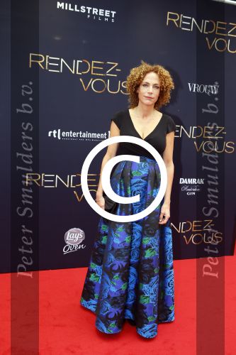 Amsterdam 1 juni 2015
Fajah Lourens met haar nieuwe vriend Gijs Scheringa.Premiere Rendez Vous in het nieuwe de la mar met oa Mark v Eeuwen Loes Haverkort Peter Paul Muller en Pierre Boulanger. Antoinette Beumer met man en zus