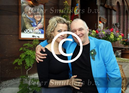Amsterdam 11 mei 2015 
Jon v Eerd en zijn partner Ton vieren hun 30 jarig huwelijk met een feest met vele collega\'s. Arie Cupe met ...