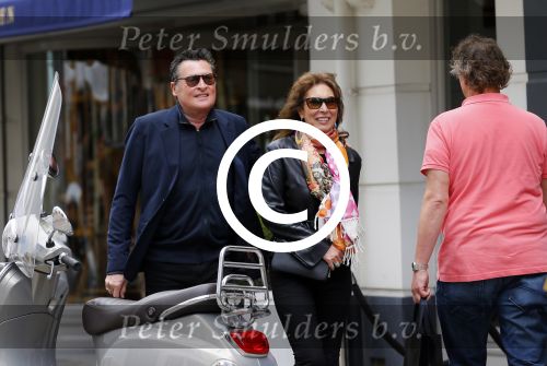 Amsterdam 12 mei 2015 
Barry Hay met goede vriendin Patricia Steur op de pc hooftstraat