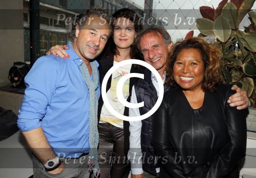 Amsterdam 2 juni 2015  
Bart Bosch 25 jaar artiest . Zijn vrouw kinderen en vader en moeder (ouders) zijn natuurlijk aanwezig.
Rebecca Cabau v Kasbergen presenteert het .
Justine Palmelay en Johan Vlemmix met vriendin