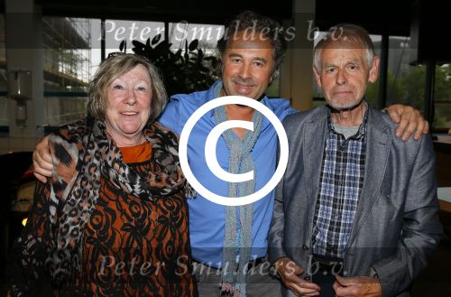 Amsterdam 2 juni 2015  
Bart Bosch 25 jaar artiest . Zijn vrouw kinderen en vader en moeder (ouders) zijn natuurlijk aanwezig.
Rebecca Cabau v Kasbergen presenteert het .