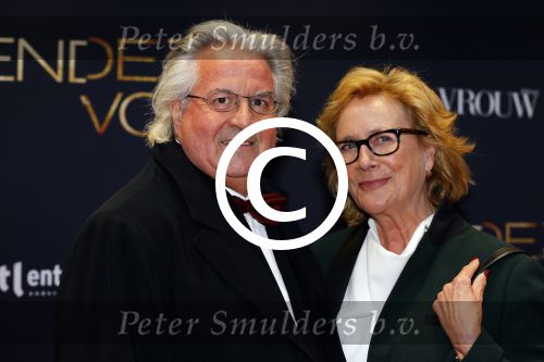 Amsterdam 1 juni 2015
Fajah Lourens met haar nieuwe vriend Gijs Scheringa.Premiere Rendez Vous in het nieuwe de la mar met oa Mark v Eeuwen Loes Haverkort Peter Paul Muller en Pierre Boulanger.  Beppie Melissen en partner