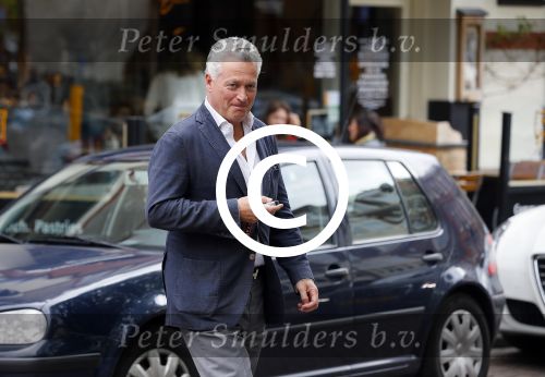 Amsterdam 6 mei 2015
Bram Moszkowicz met zijn Maserati op de cornelis schuytstraat