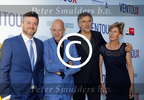Utrecht 12 mei 2015
Premiere Ventoux in het Beatrix theater.
cast met oa Martijn Lakemeier Abbey Hoes Alex Hendrickx Jonas Smulders Leopold Witte Wilfried de Jong Kasper v Kooten.