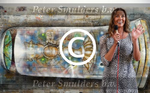 Amsterdam 8 juni 2015
Boekpresentatie Boek Danielle v t Schip Oonk in Yogacentrum Amsterdam.