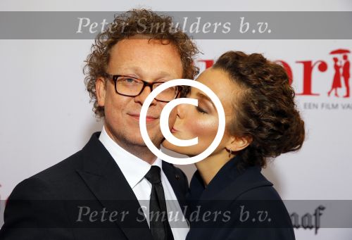 Amsterdam 18 mei 2015
Premiere de surprise van Mike v Diem met in de hoofdrollen Georgina Verbaan en Jeroen v Koningsbrugge. De premiere was in Tuschinski. Dennis v d Ven met vriendin