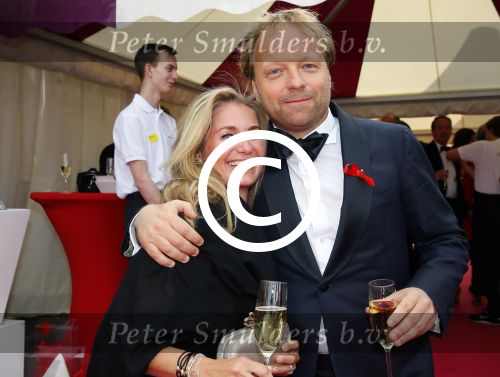 Amsterdam 30 mei 2015
Het 23e damdiner vindt weer plaats bij de HMH Heineken Music Hall.
Ebe v Riesen met zijn vrouw Jorica Coppen (vriendin van Martijn Krabbe)