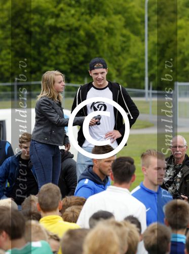 Arnhem 31 mei 2015
Voetbalclinic Klaas jan Huntelaar foundation op Papendal. Ook Enzo Knol en zijn vriendin Dee v d Zeeuw waren ook aanwezig.