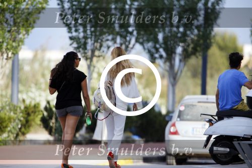 ibiza 3/4 juni 2015
Estelle Cruijff en Joelle Gullit samen op ibiza. Ze slapen in hun eigen appartement