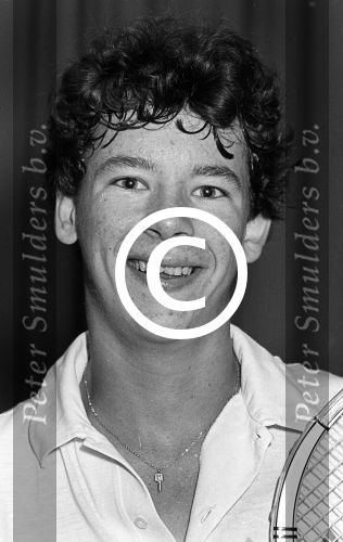 Geldrop, 25 Oktober 1982
Tennisschool Geldrop van Janice en Henk v Hulst
Frank Stienen