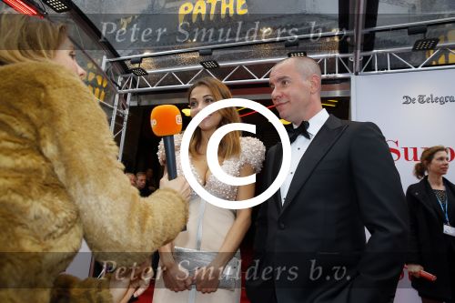 Amsterdam 18 mei 2015
Premiere de surprise van Mike v Diem met in de hoofdrollen Georgina Verbaan en Jeroen v Koningsbrugge. De premiere was in Tuschinski.