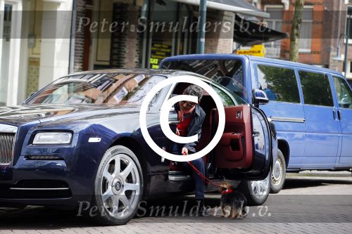 Amsterdam 9 mei 2015
Gerard Spong met zijn hondje en zijn Rolls Royce.