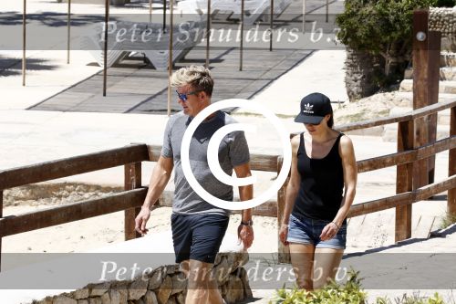 ibiza 15 mei 2015
Gordon Ramsay met zijn vrouw Tania op ibiza.