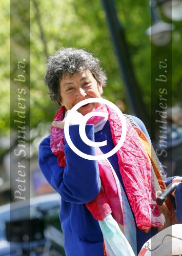 Amsterdam 6 mei 2015  
Heddy Lester op de cornelis schuytstraat
