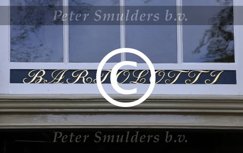 Amsterdam 1 mei 2015
Koos v Plateringen en Ton Keunen trouwen in huis Bartolotti. Ook de 2 zoons van Ton zijn aanwezig.